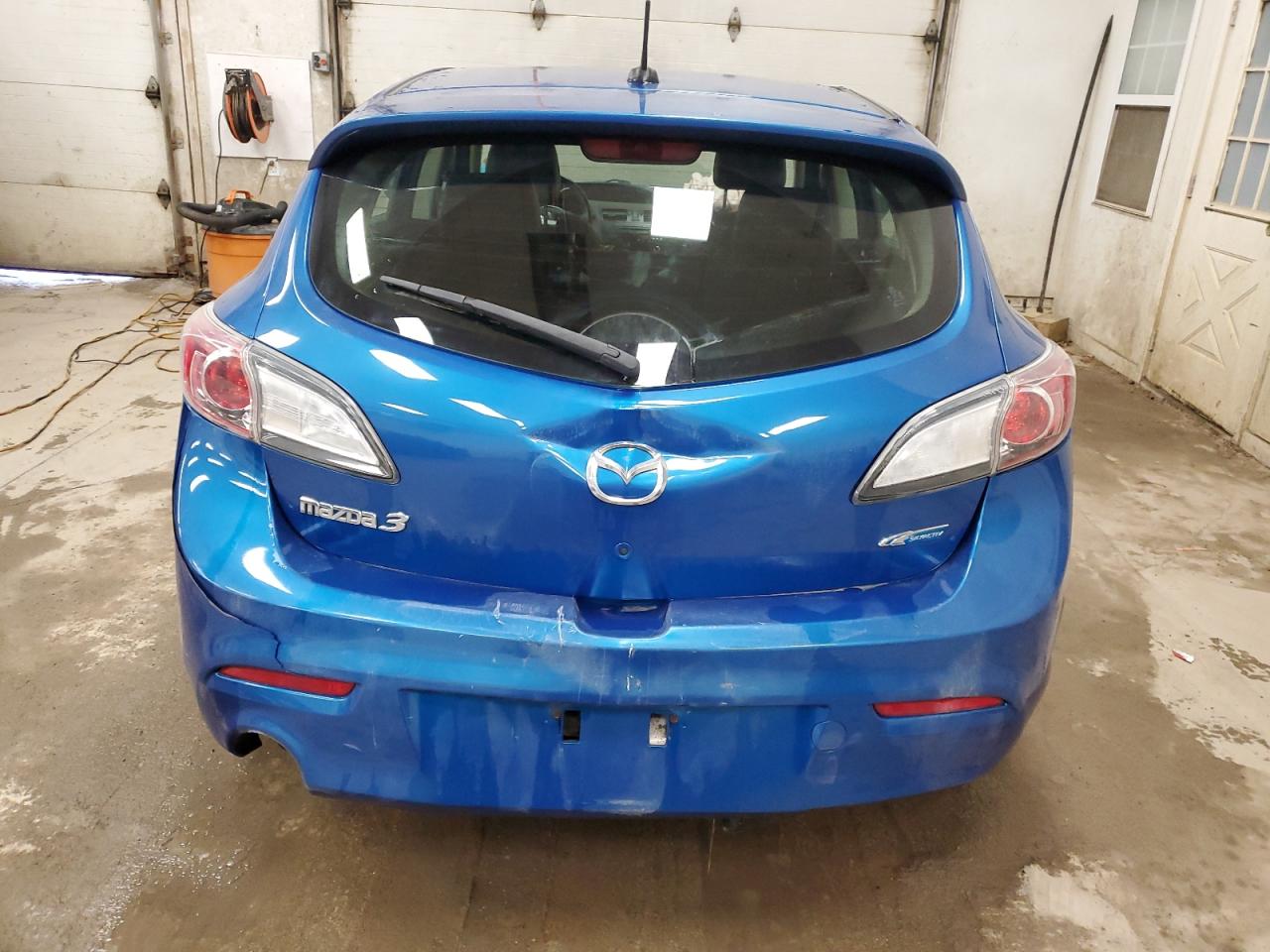 2012 Mazda 3 - Image 6
