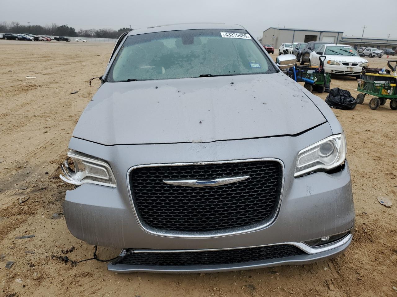 2016 Chrysler 300 - Image 5