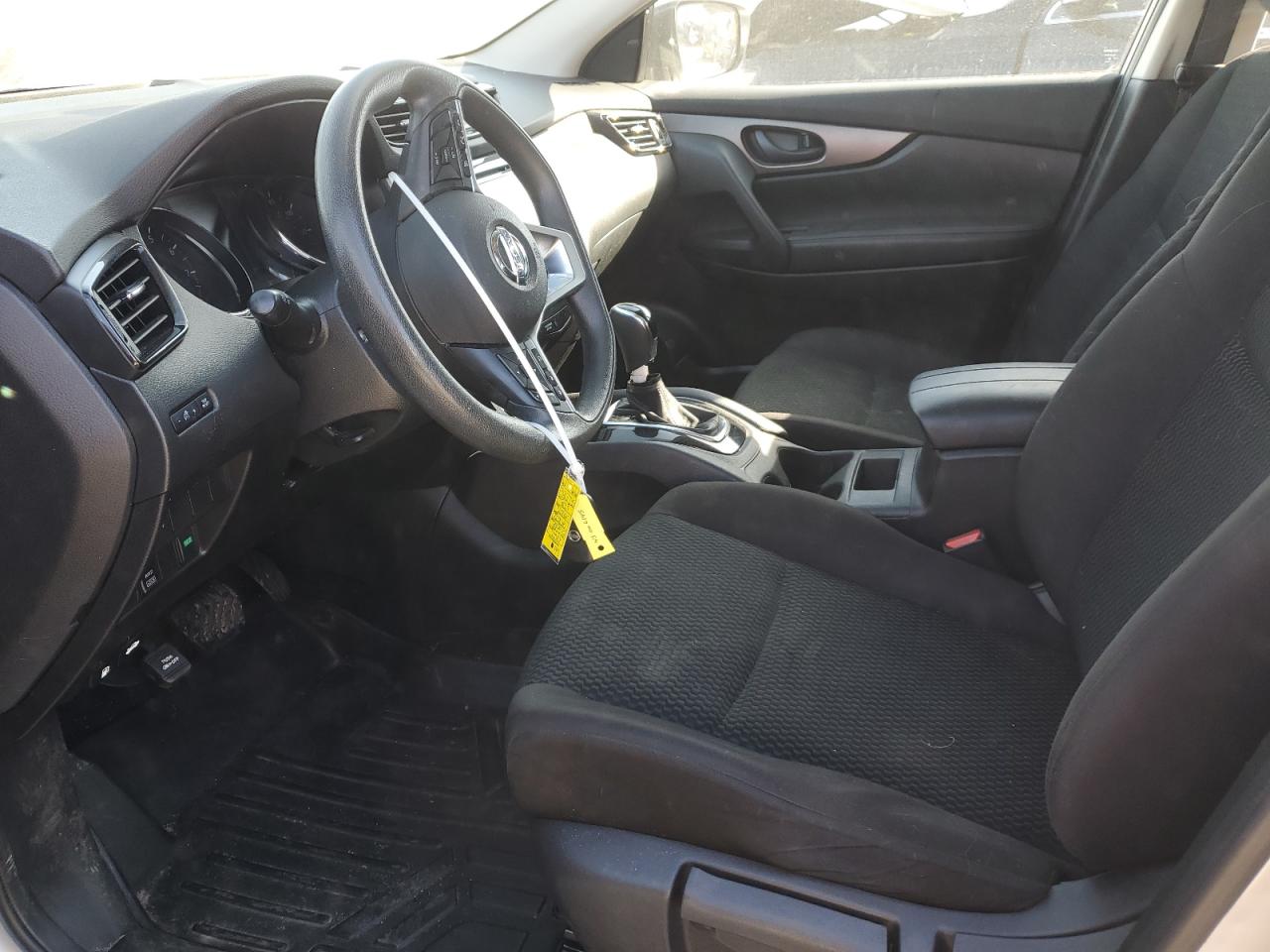 2018 Nissan Rogue - Image 7