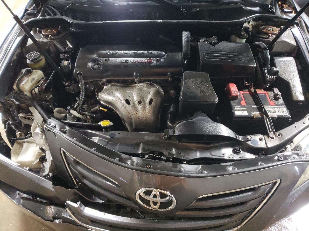 2009 Toyota Camry - Image 11