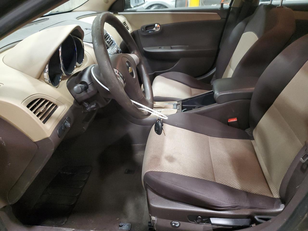 2010 Chevrolet Malibu - Image 7