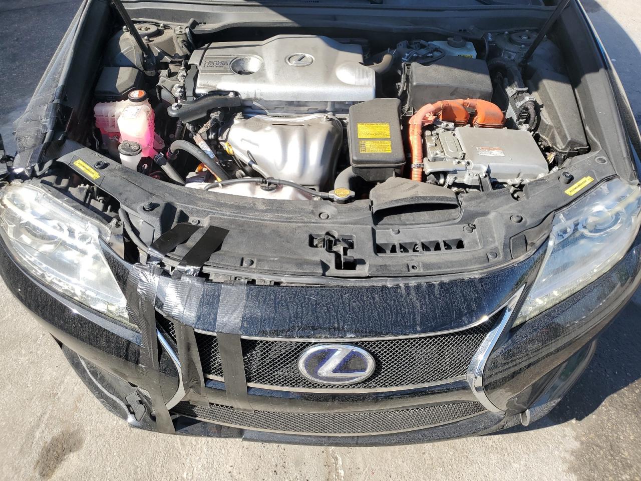 2015 Lexus ES - Image 11