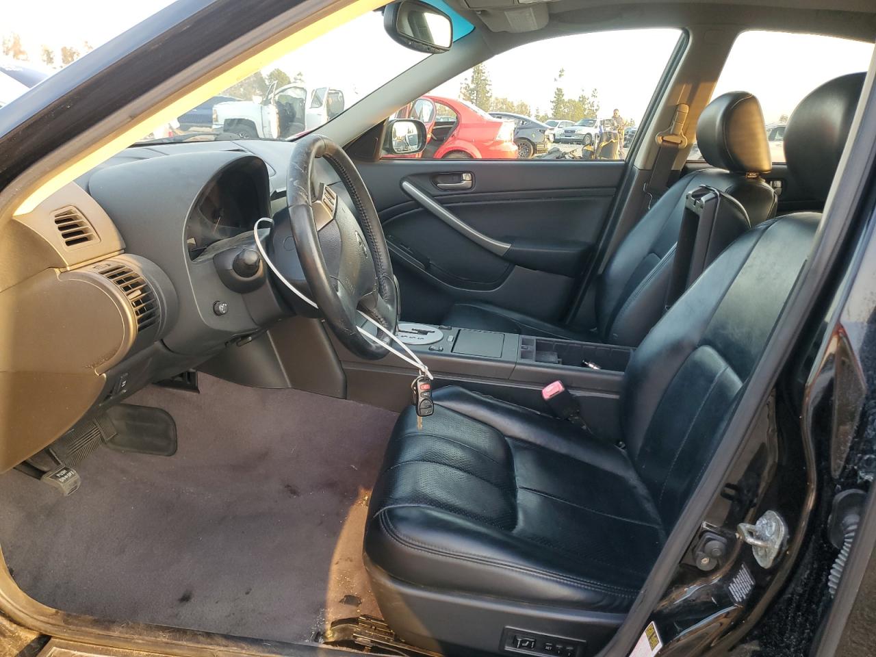 2004 Infiniti G - Image 7