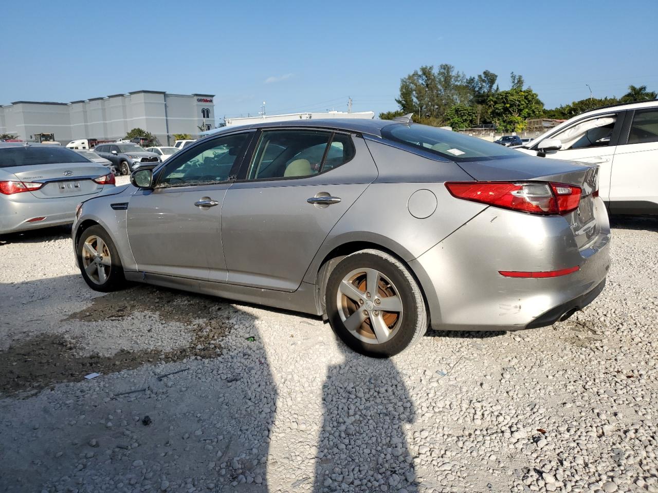 VIN 5XXGM4A75FG392955 2015 KIA OPTIMA no.2