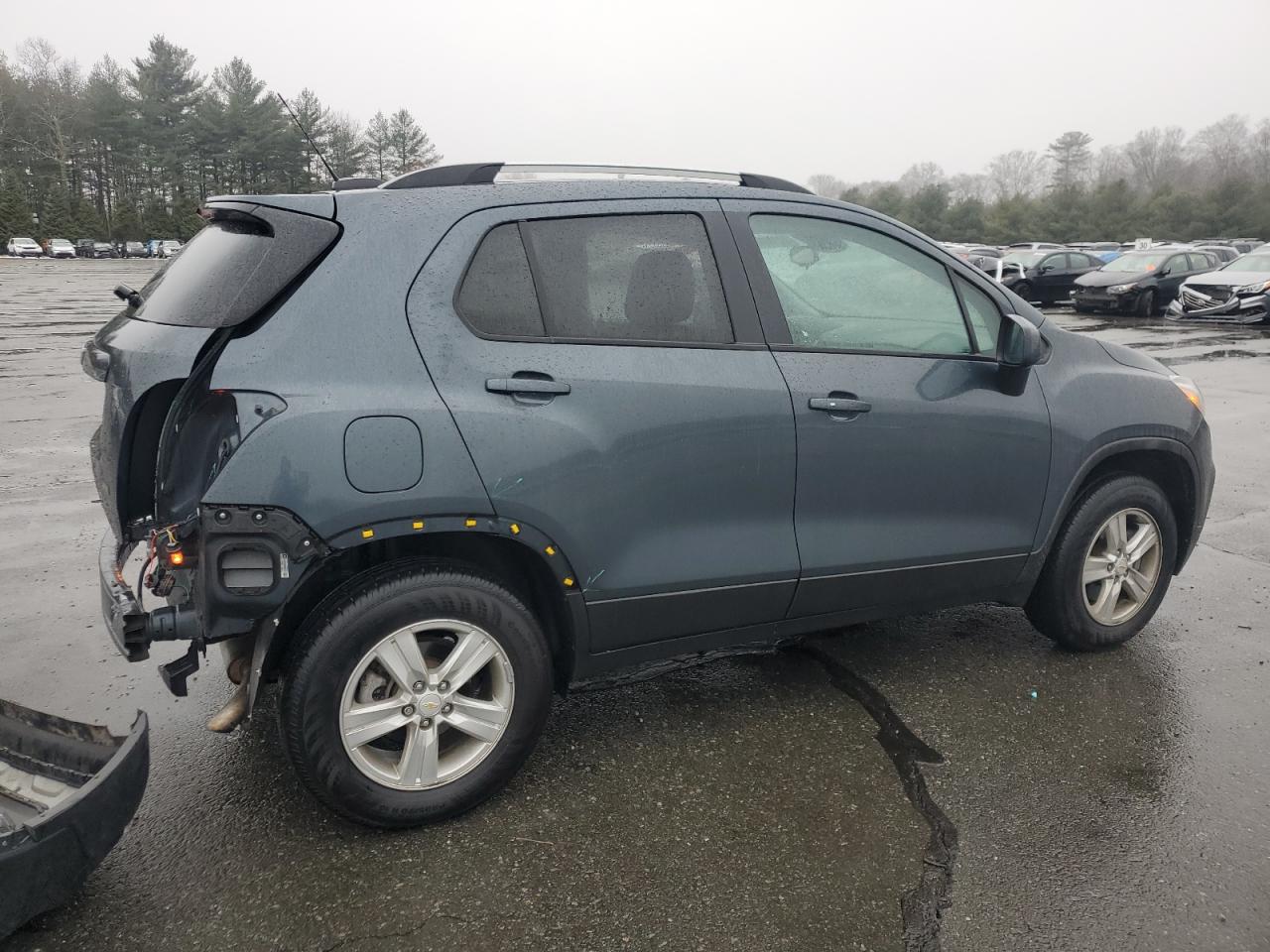 2021 Chevrolet Trax - Image 3
