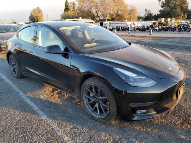  TESLA MODEL 3 2021 Чорний