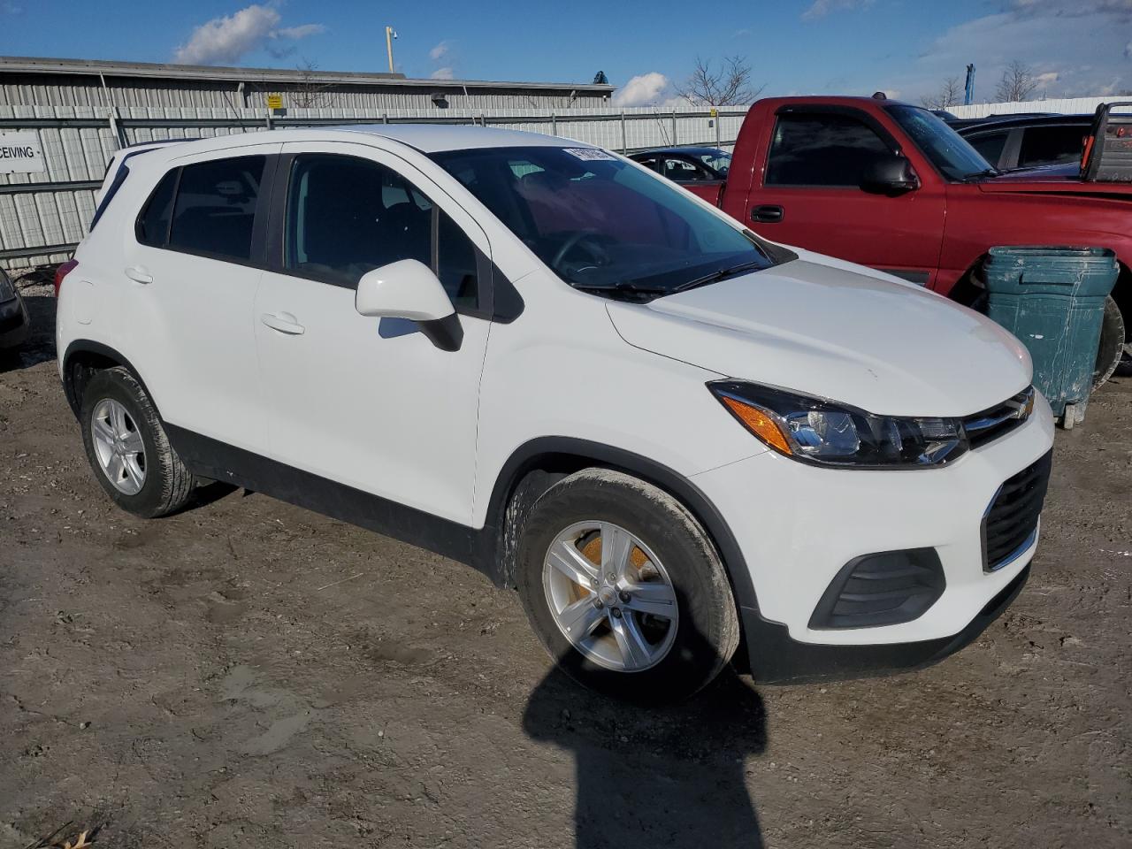 2020 Chevrolet Trax - Image 4