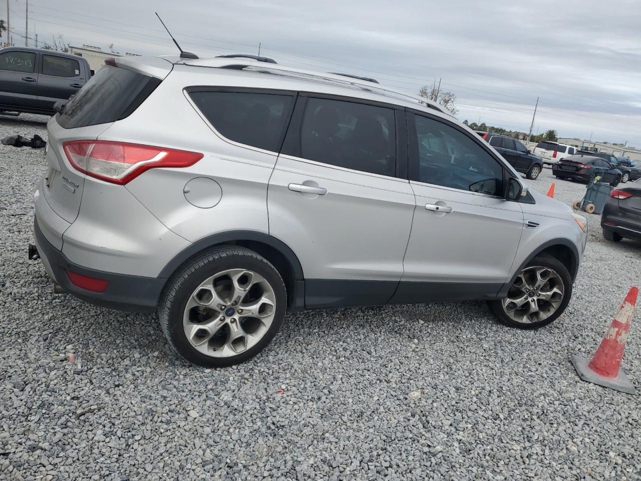 2013 Ford Escape - Image 3