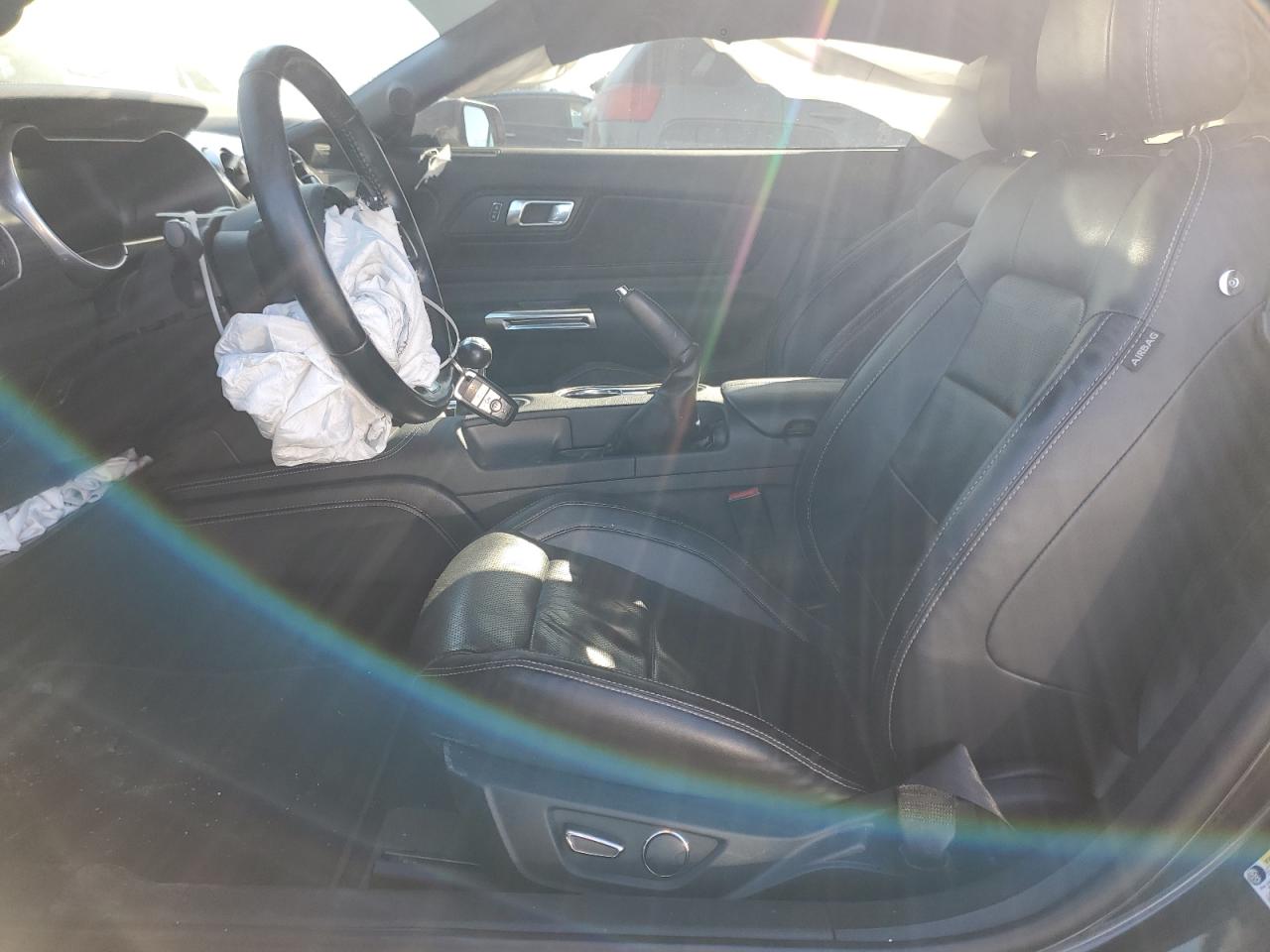 2019 Ford Mustang - Image 7