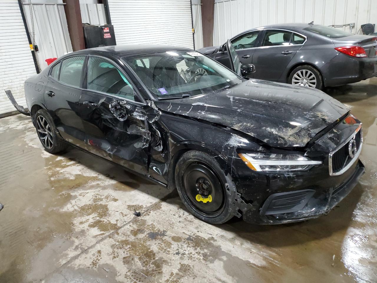2020 Volvo S60 - Image 4