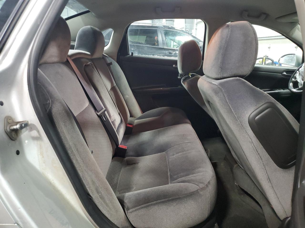 2012 Chevrolet Impala - Image 10