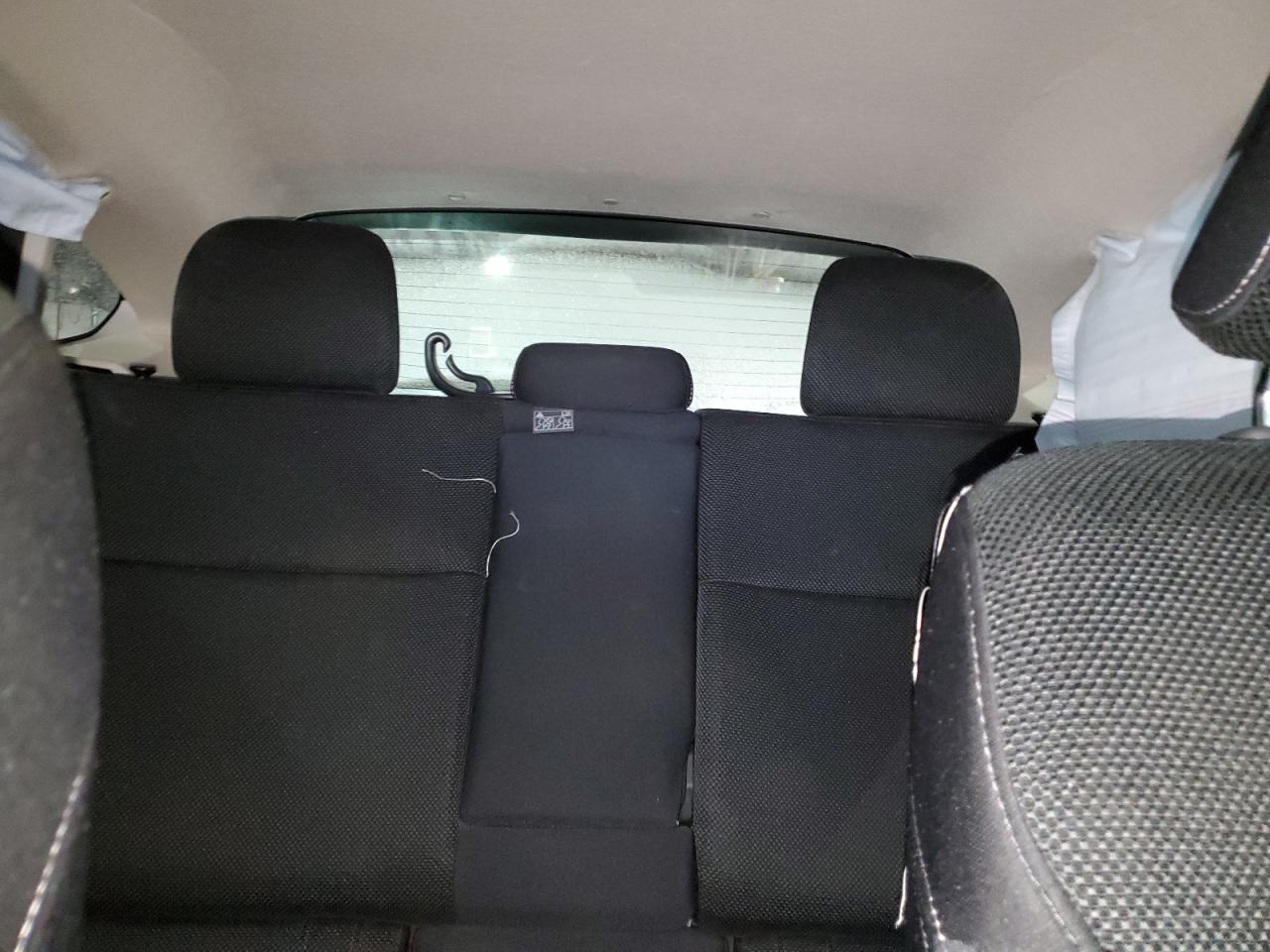 2015 Subaru XV - Image 10