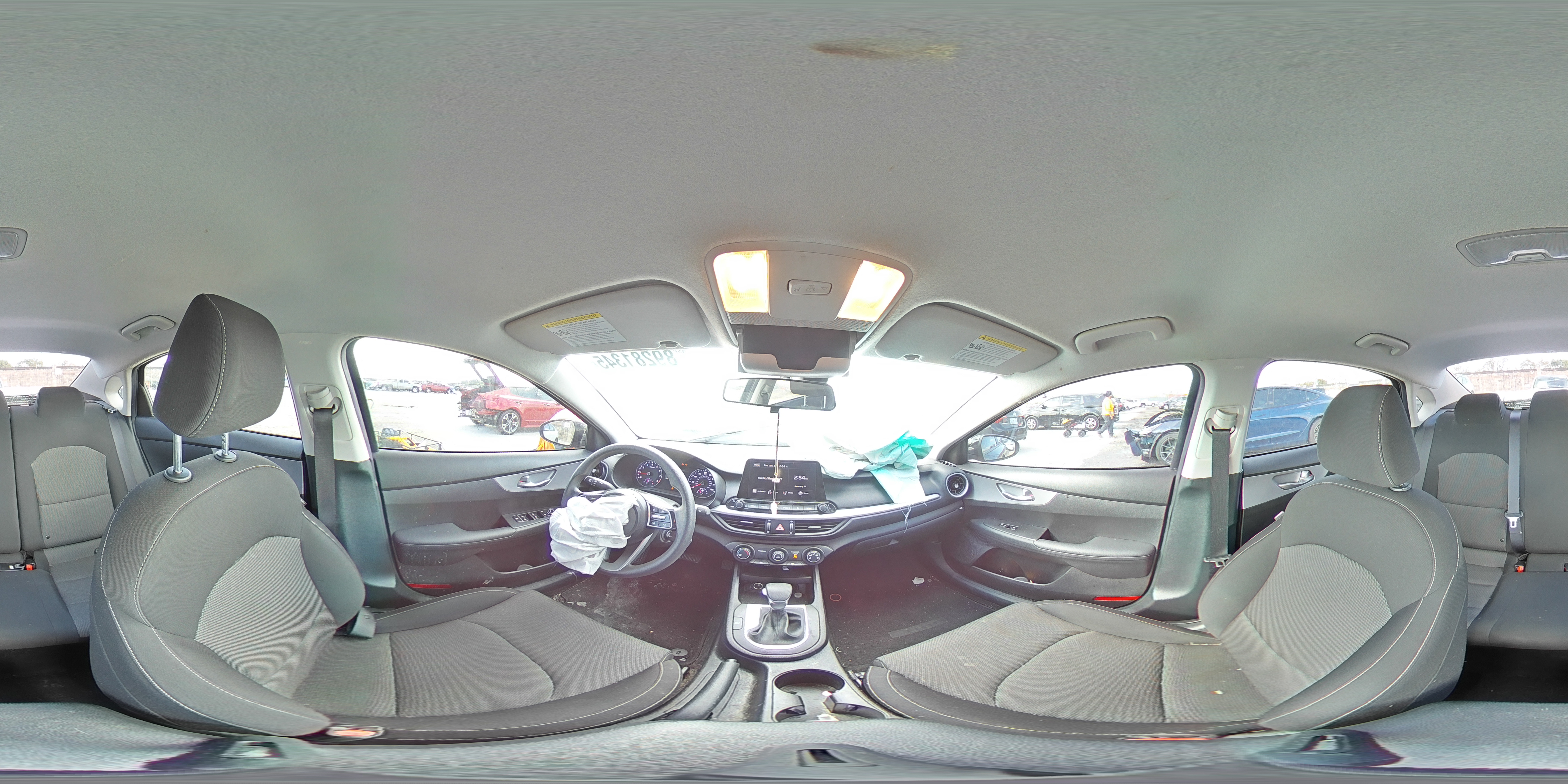 2023 Kia Forte - Image 12