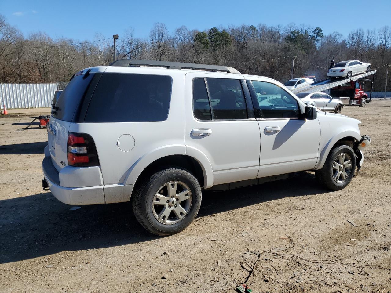 2009 Ford Explorer - Image 3