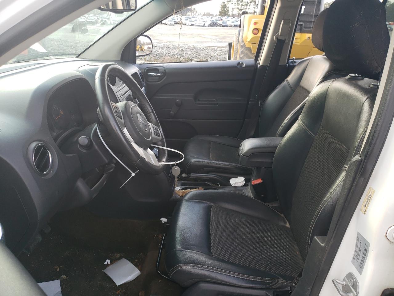 2017 Jeep Compass - Image 7
