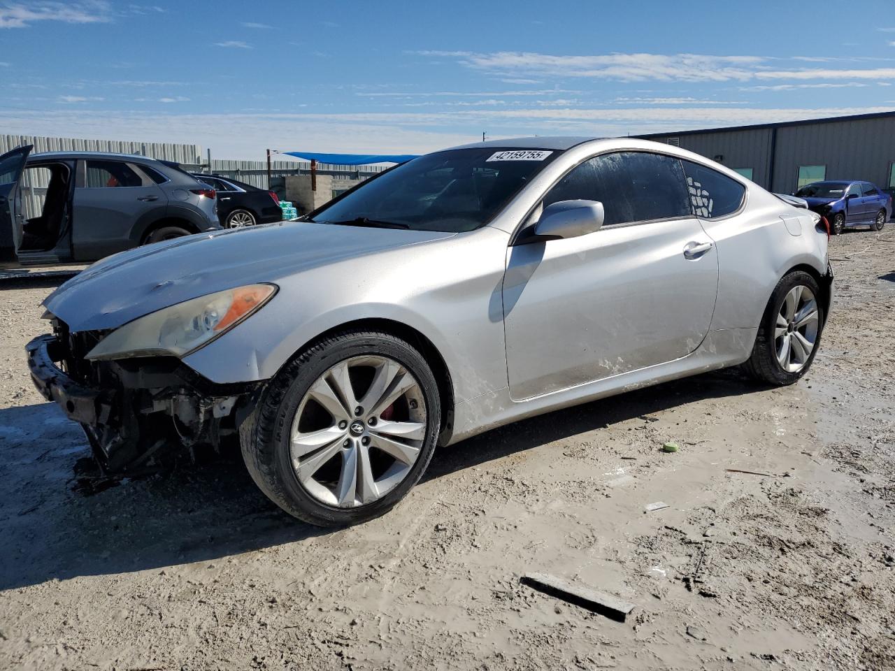 2010 Hyundai Genesis - Image 1