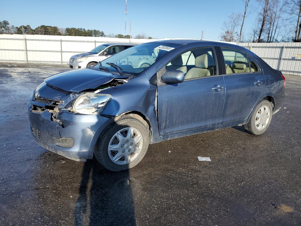 2007 Toyota Yaris - Image 1