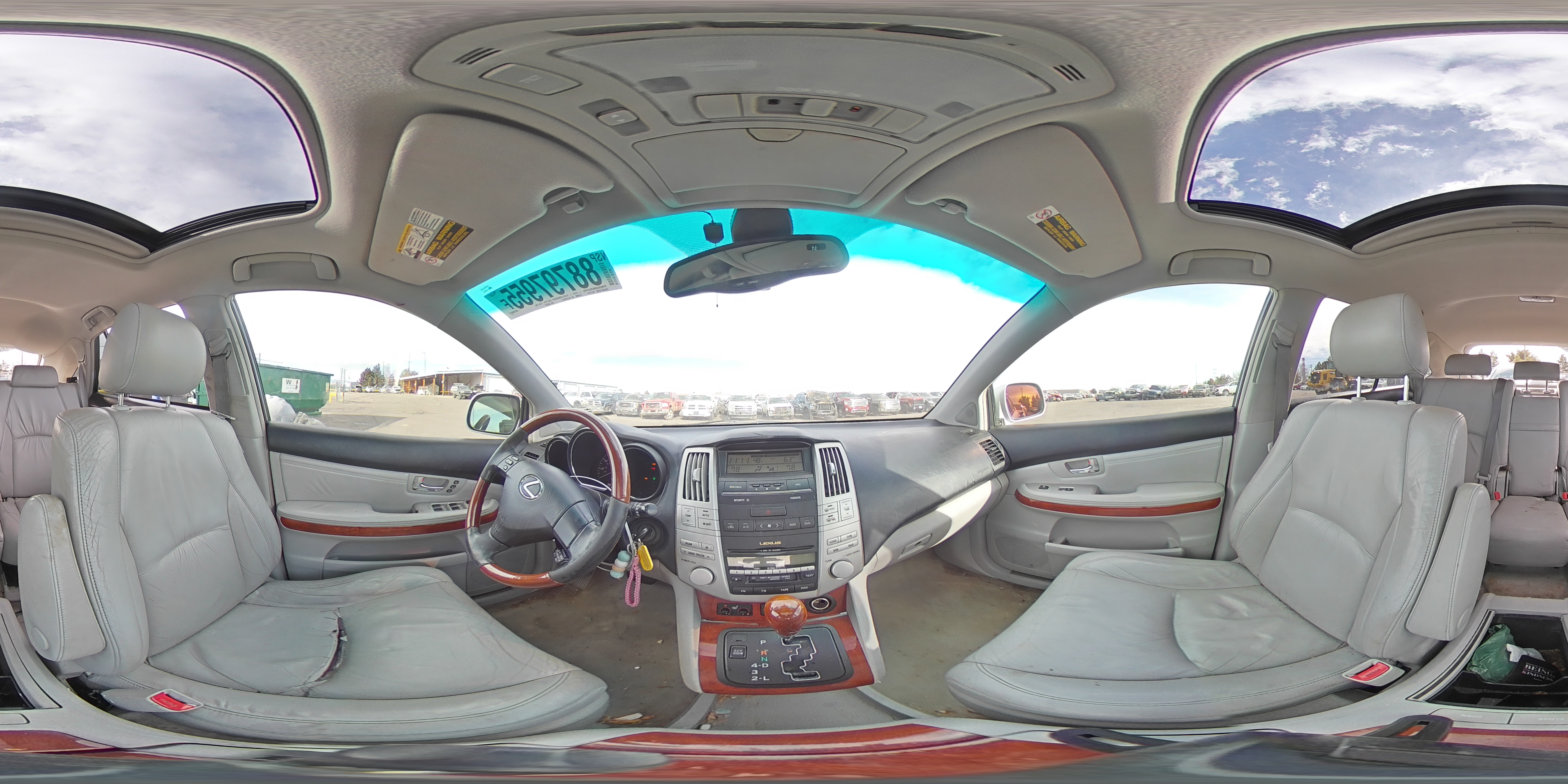 2004 Lexus RX - Image 13