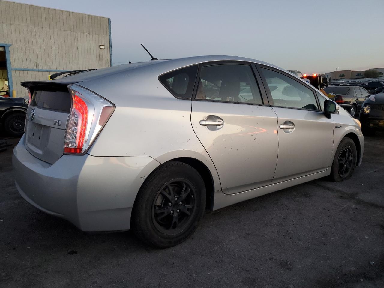 2015 Toyota Prius - Image 3