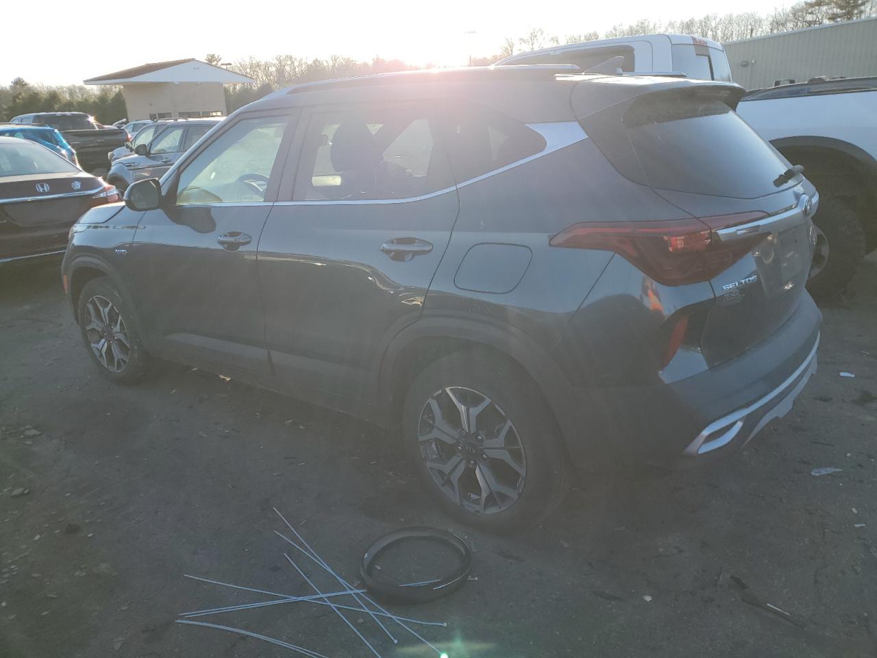 2021 Kia Seltos - Image 2