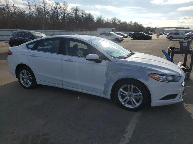  FORD FUSION 2018 Білий