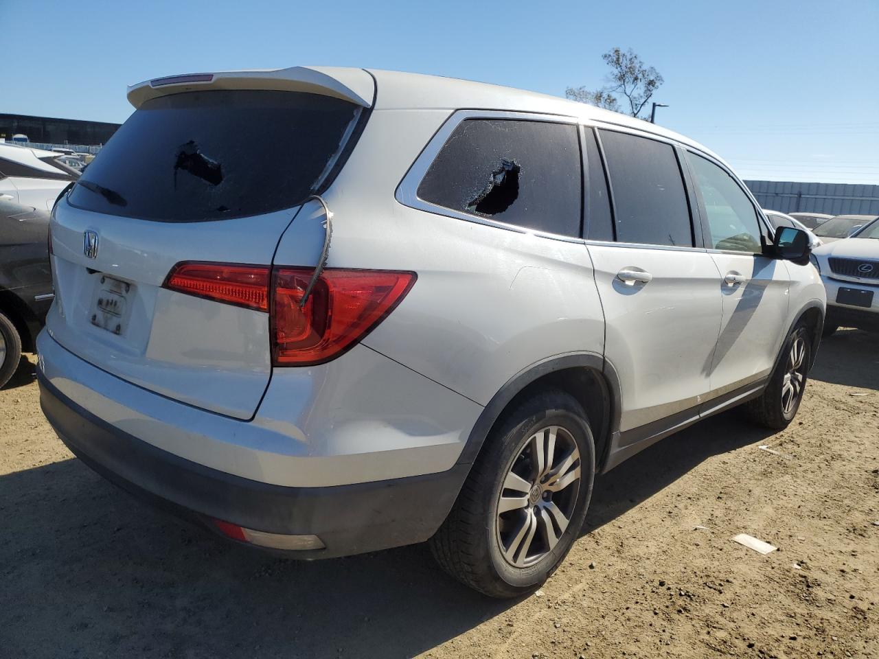 2016 Honda Pilot - Image 3
