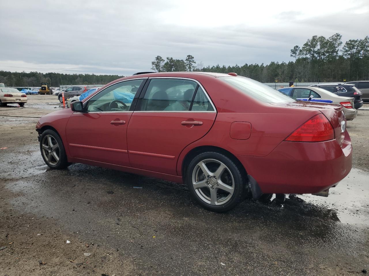 2007 Honda Accord - Image 2