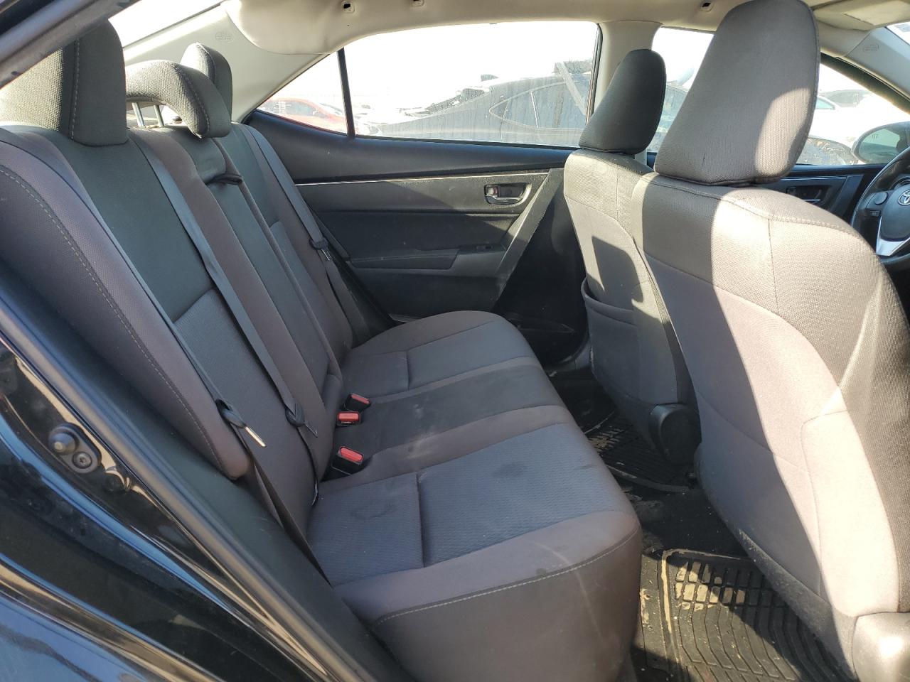 2017 Toyota Corolla - Image 10