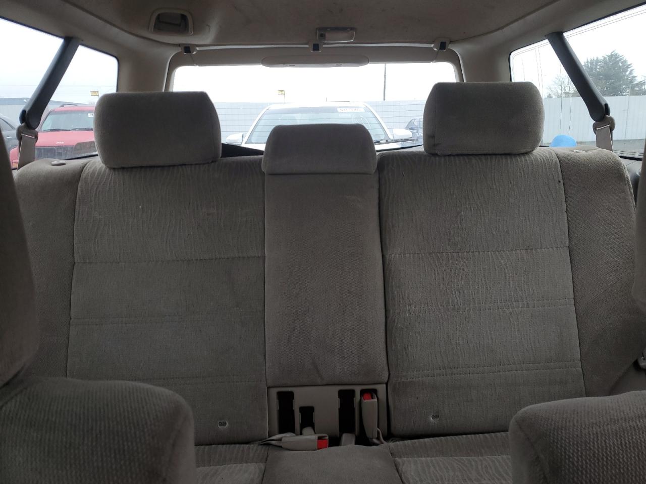 2002 Subaru Legacy - Image 10