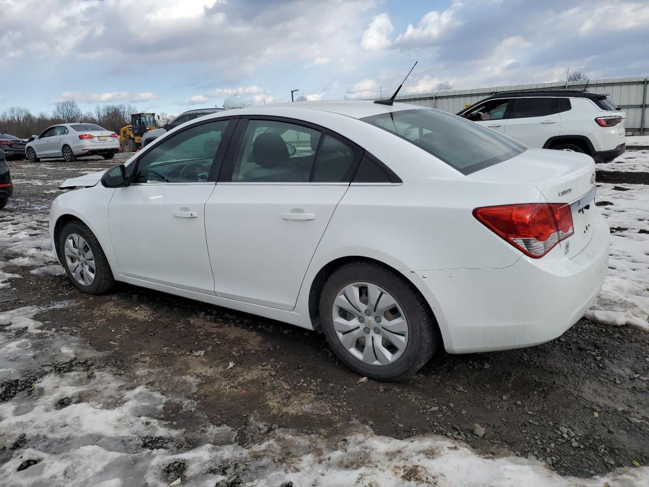 2012 Chevrolet Cruze - Image 2