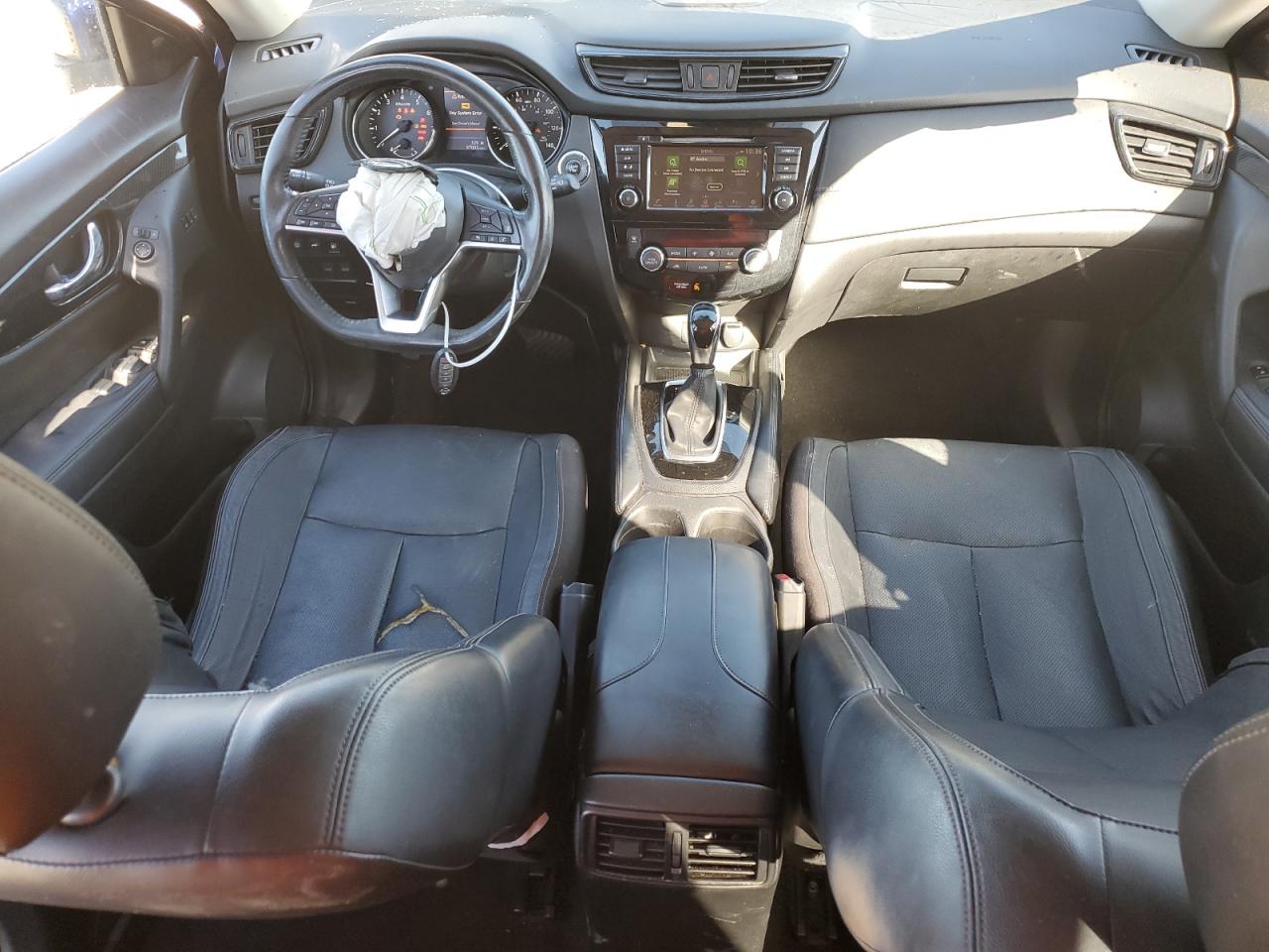 2018 Nissan Rogue - Image 8