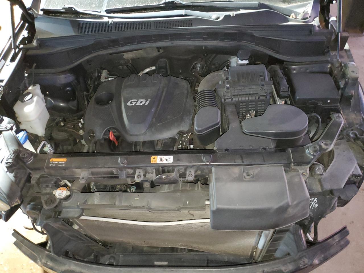 2013 Hyundai Santa Fe - Image 12