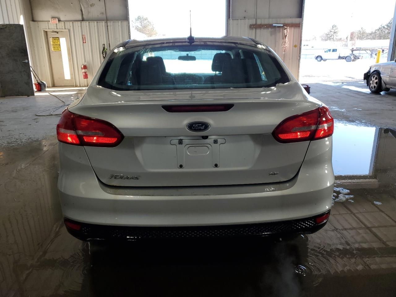 2017 Ford Focus - Image 6