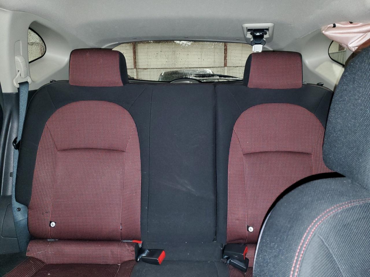 2009 Nissan Rogue - Image 10
