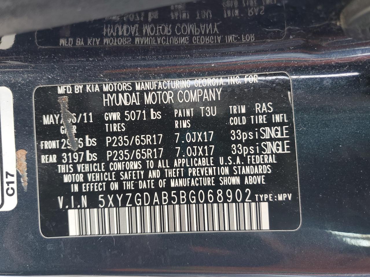 2011 Hyundai Santa Fe - Image 13