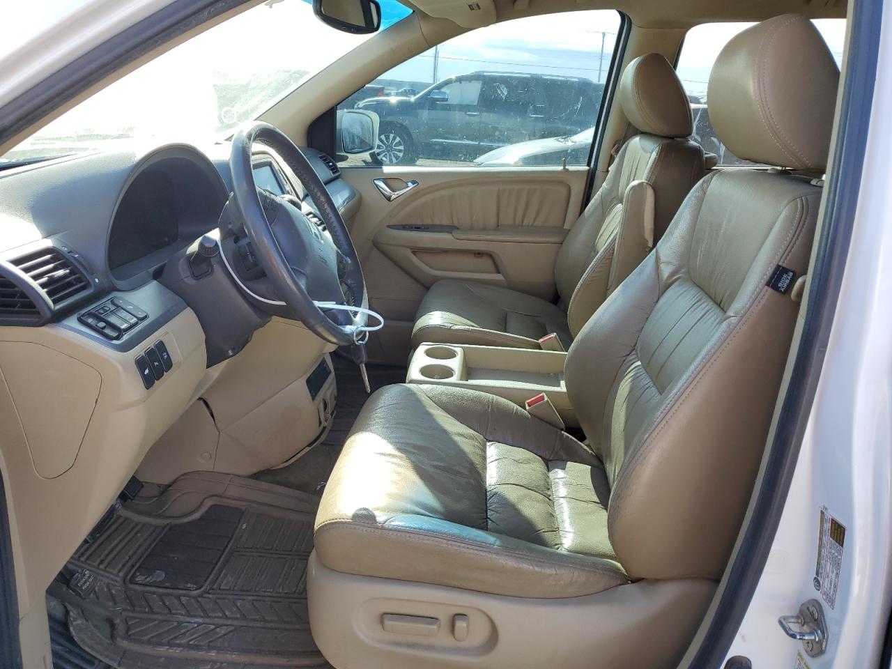 2010 Honda Odyssey - Image 7