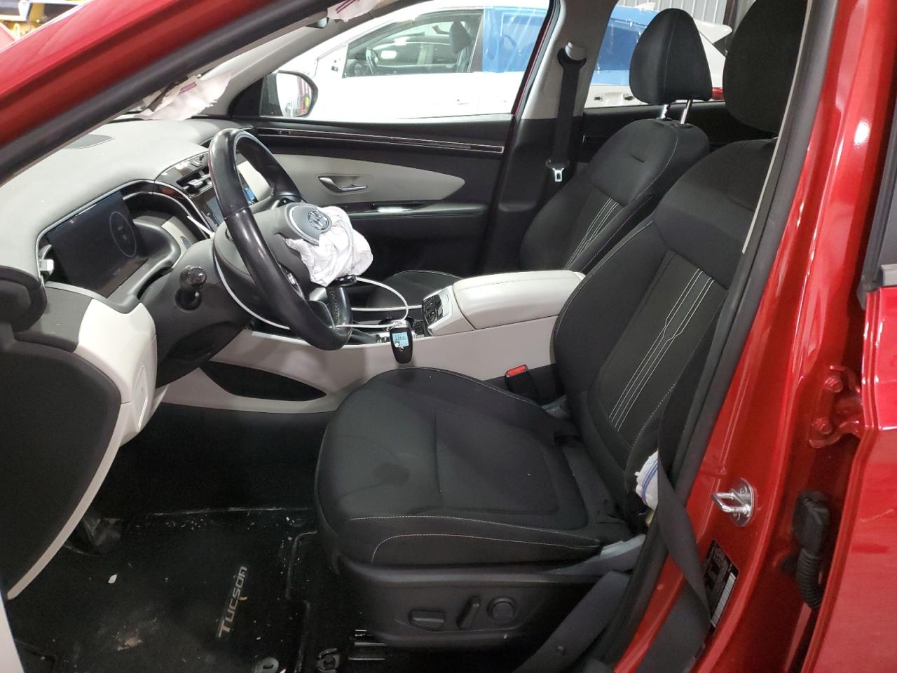 2022 Hyundai Tucson - Image 7