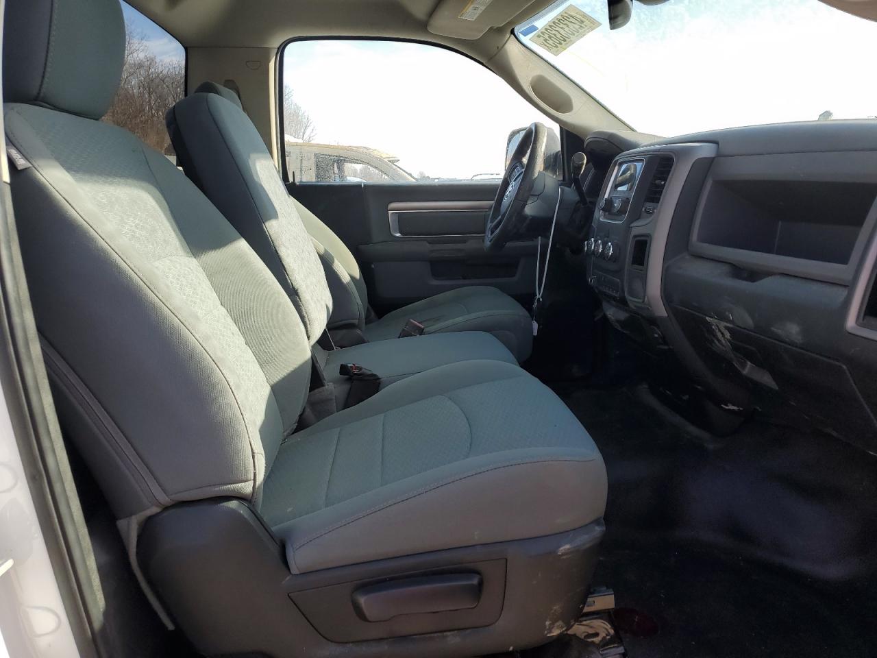 2018 RAM 2500 - Image 10