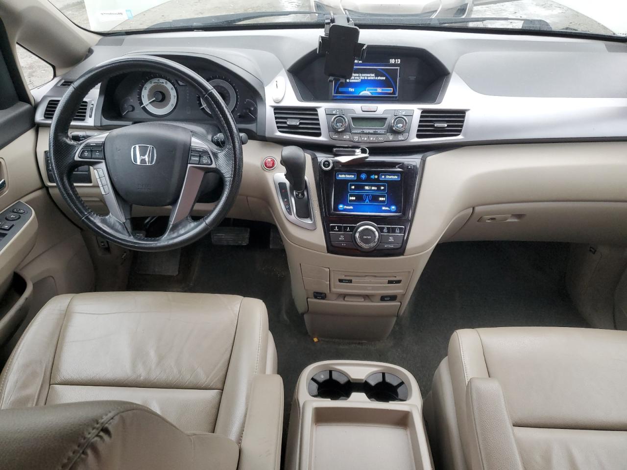 2014 Honda Odyssey - Image 8