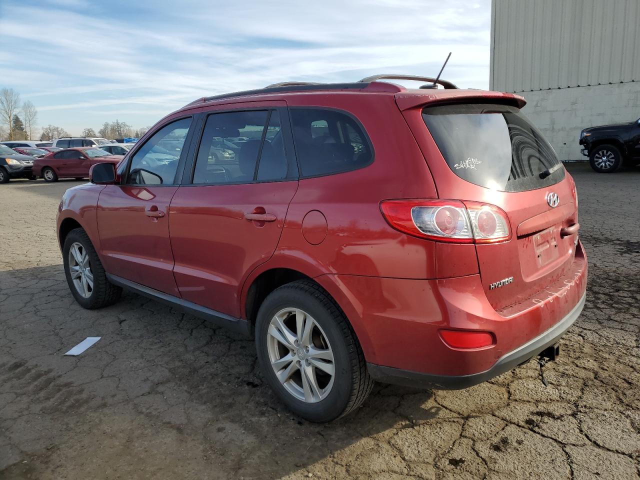 2010 Hyundai Santa Fe - Image 2