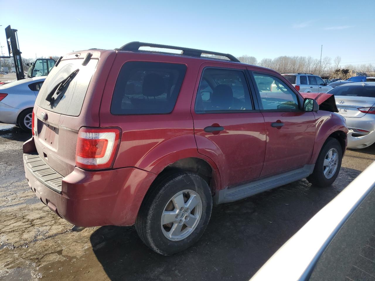 2010 Ford Escape - Image 3