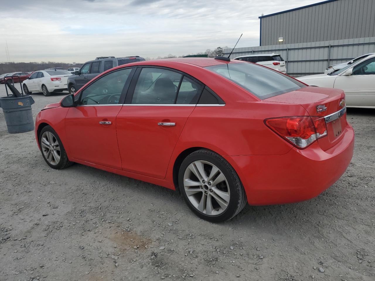2015 Chevrolet Cruze - Image 2
