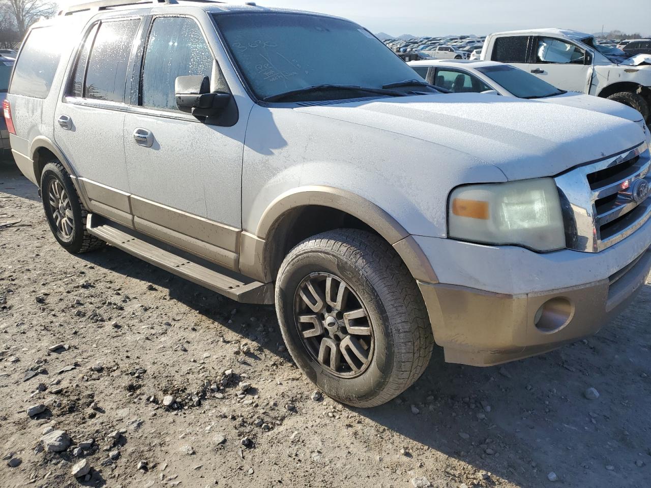 2011 Ford Expedition - Image 4