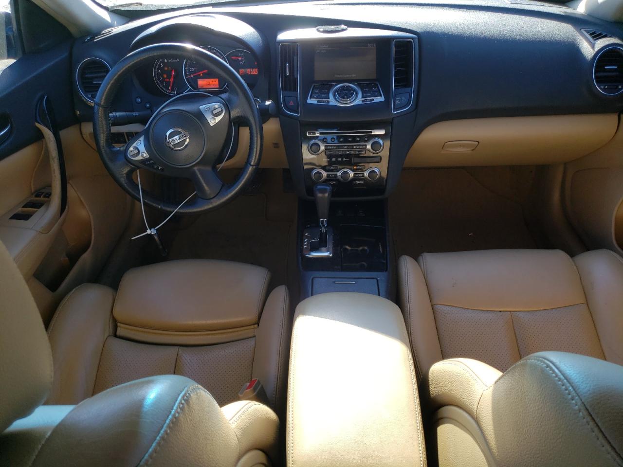 2009 Nissan Maxima - Image 8