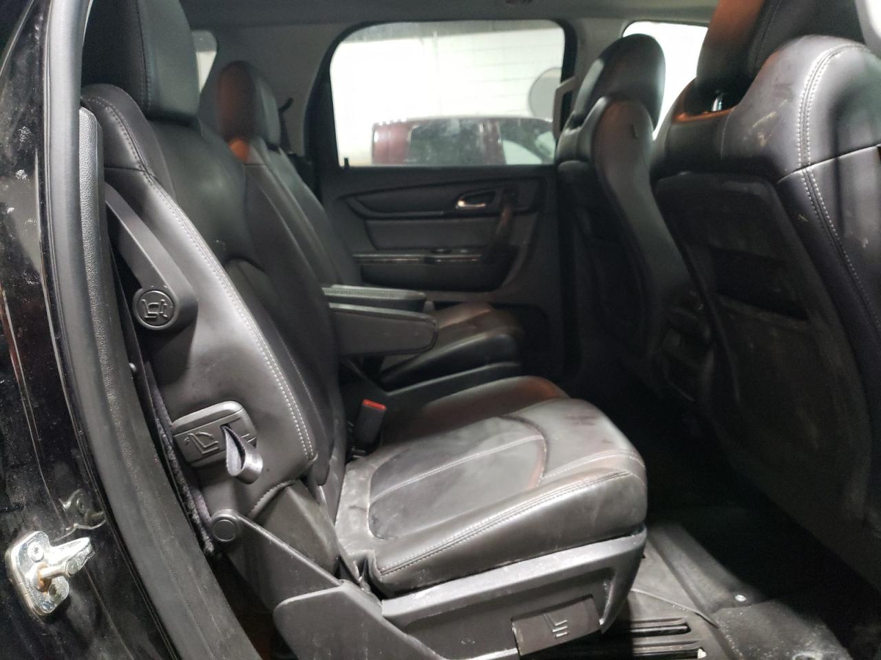 2016 GMC Acadia - Image 11
