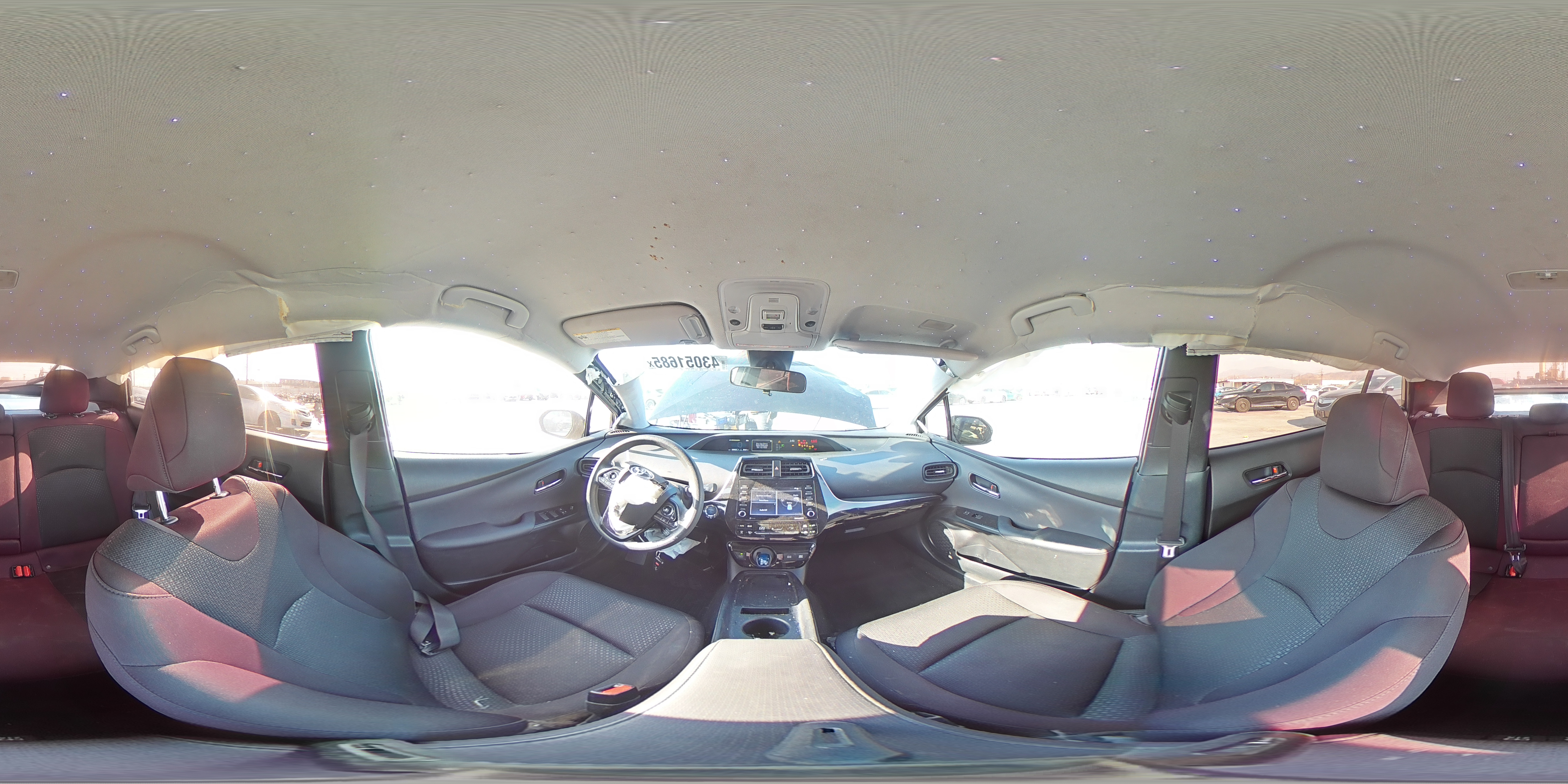2022 Toyota Prius - Image 12