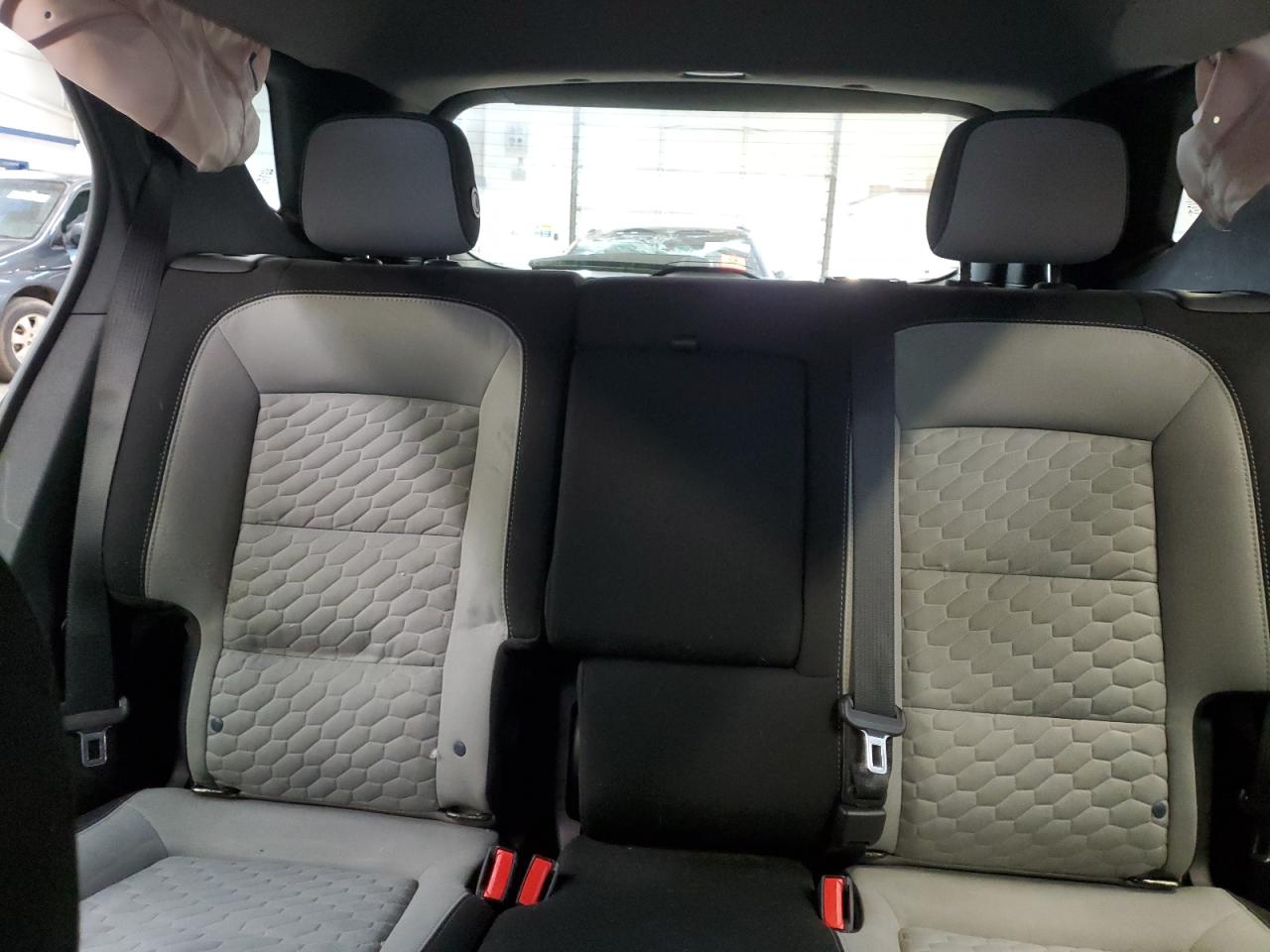2020 Chevrolet Equinox - Image 10