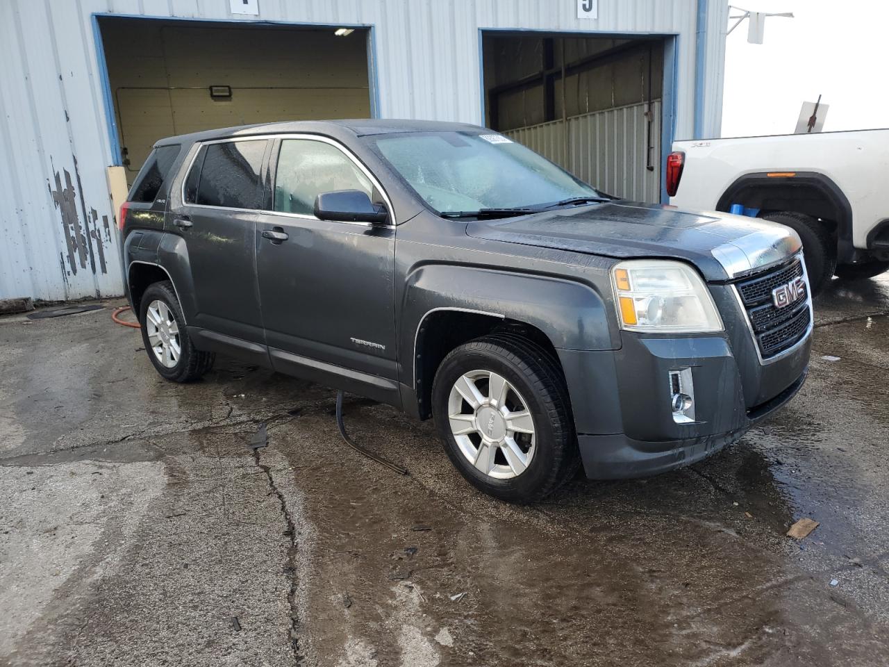 2011 GMC Terrain - Image 4