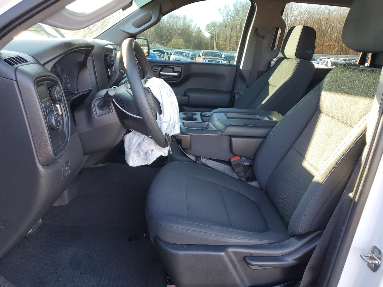 2020 Chevrolet Silverado - Image 7