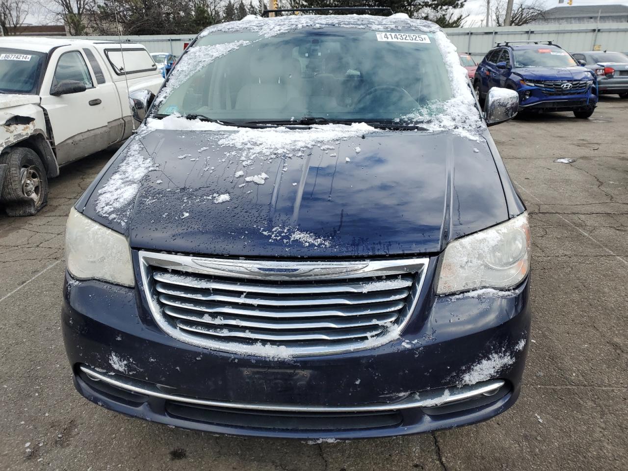 VIN 2C4RC1CG4DR585335 2013 CHRYSLER MINIVAN no.5